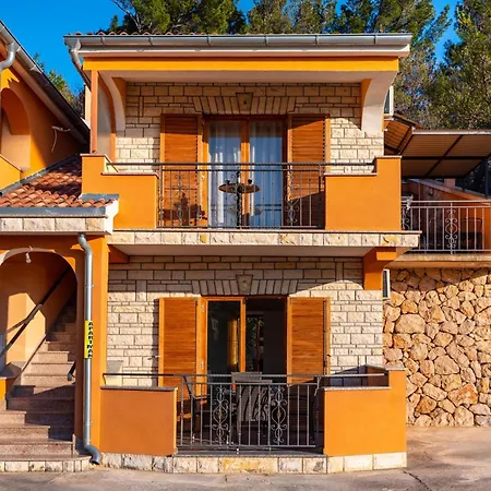 Lejlighed Stunning In Modric With Wifi Rovanjska