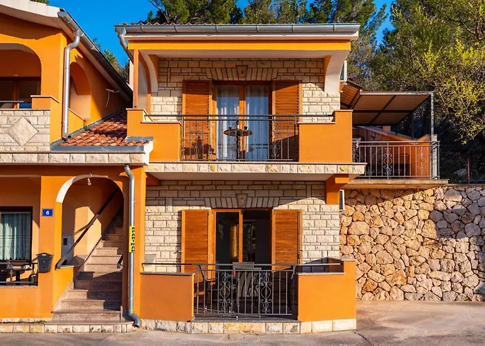 Appartamento 2 Bedroom Amazing In Modric Rovanjska