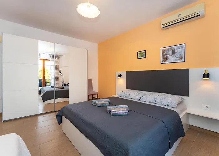 Appartamento 2 Bedroom Amazing In Modric *